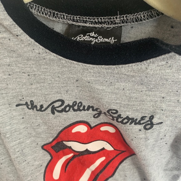 Rolling Stones onesie 9mos - Picture 5 of 5